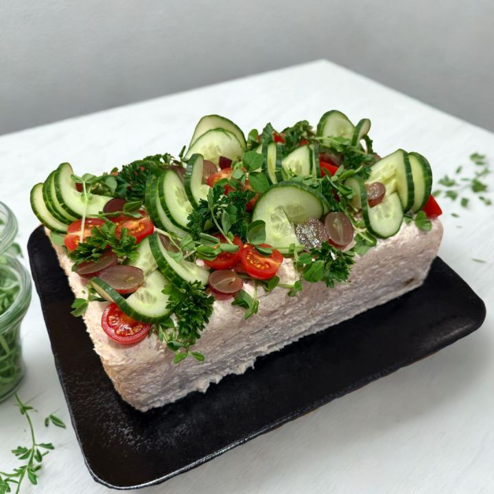 Voileipäkakku Palvikinkku Smörgåstårta Palvad Skinka